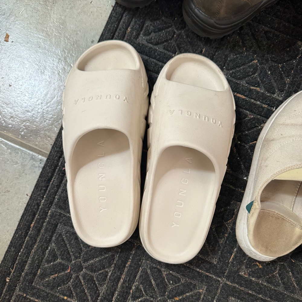 Youngla Slides